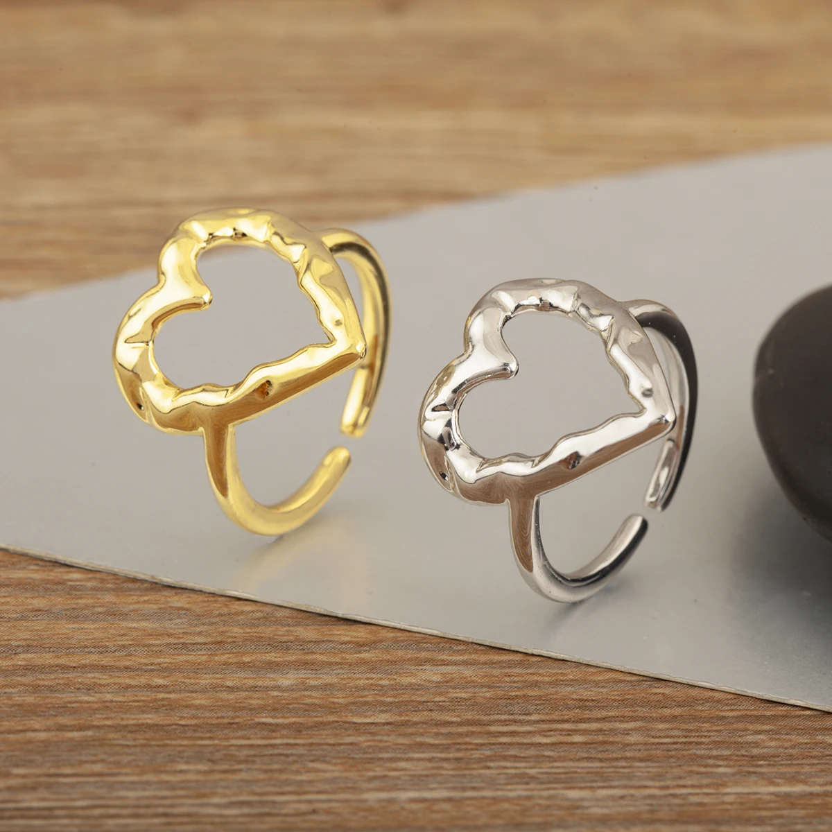 Nidin Vintage Hollow Irregular Heart Open Ring For Women Hammered Texture Adjustable Minimalist Fashion Finger Jewelry Gifts