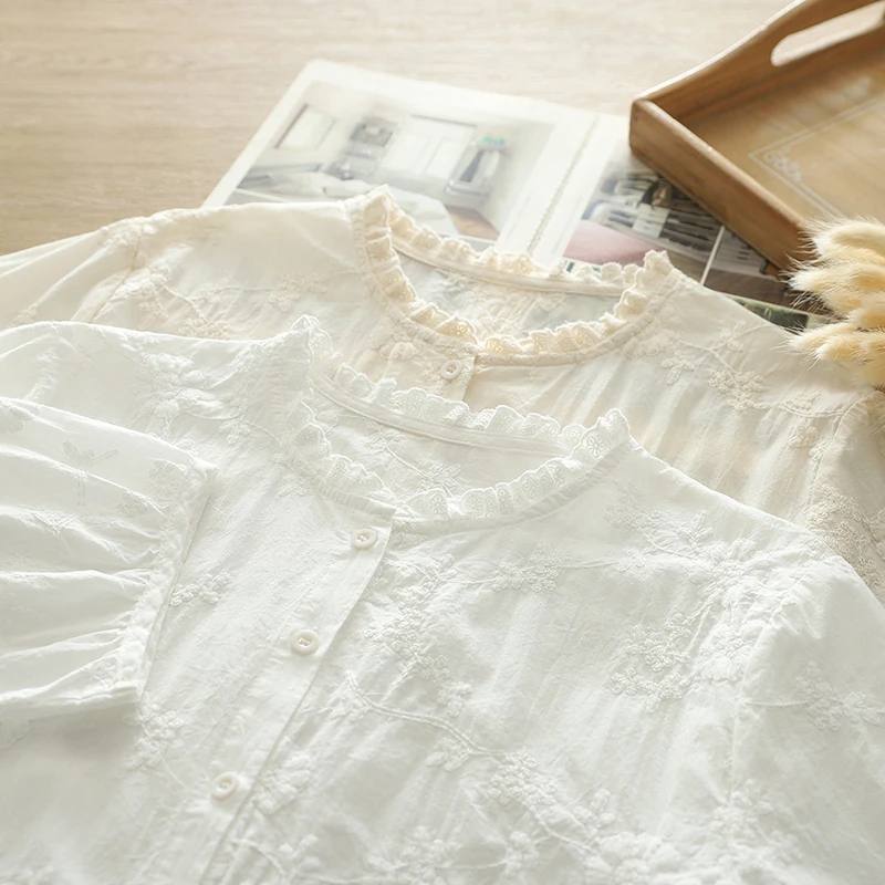 

Summer Women Clothes Sweet Embroidery Lace Collar Short Sleeved Shirt White Apricot Color Slimming Shirts And Blouses U193