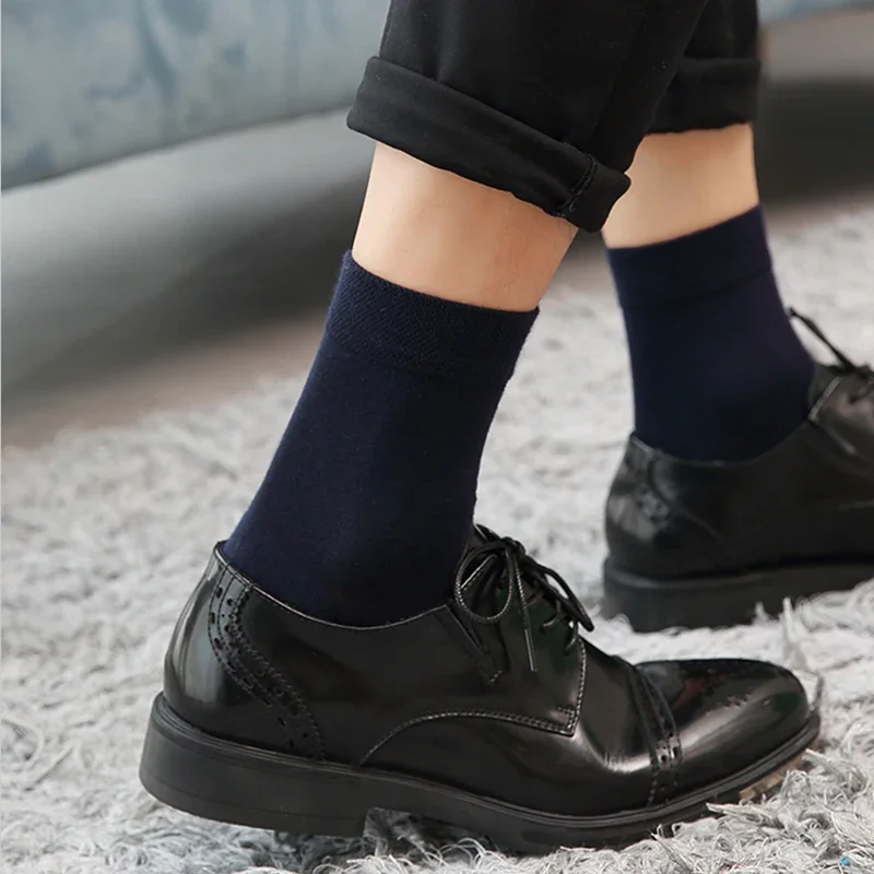 Miiow 5 pares meias de algodão masculinas preto negócios desodorante tripulação meias respirável masculino cor sólida casual homem meias plus size