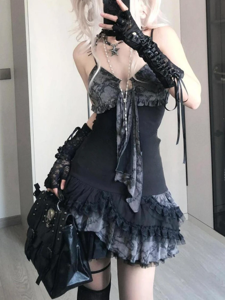 فستان مثير مطبوع بأشرطة مفرغة فستان نسائي مُزين بالدانتيل فساتين Y2Kaesthetic Grunge مكشكشة