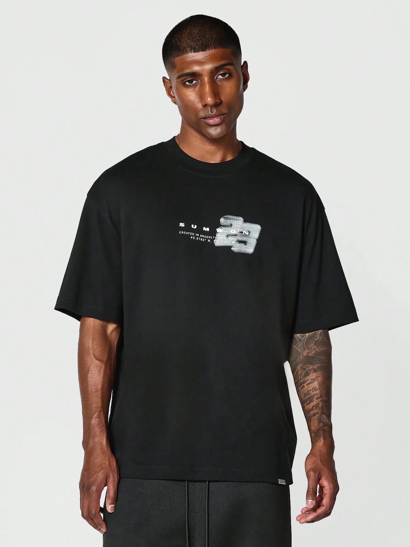 SUMWON Tee With Front And Back Graphic Print