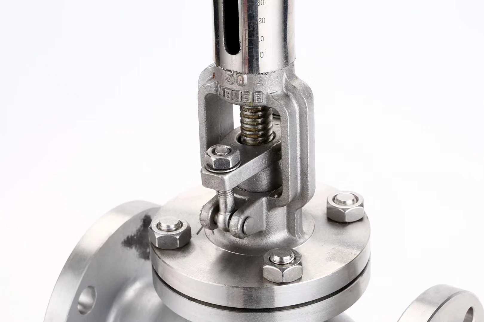 304 Sanitary Stainless Steel Wheel Handle Flow Regulating Valve Supplier