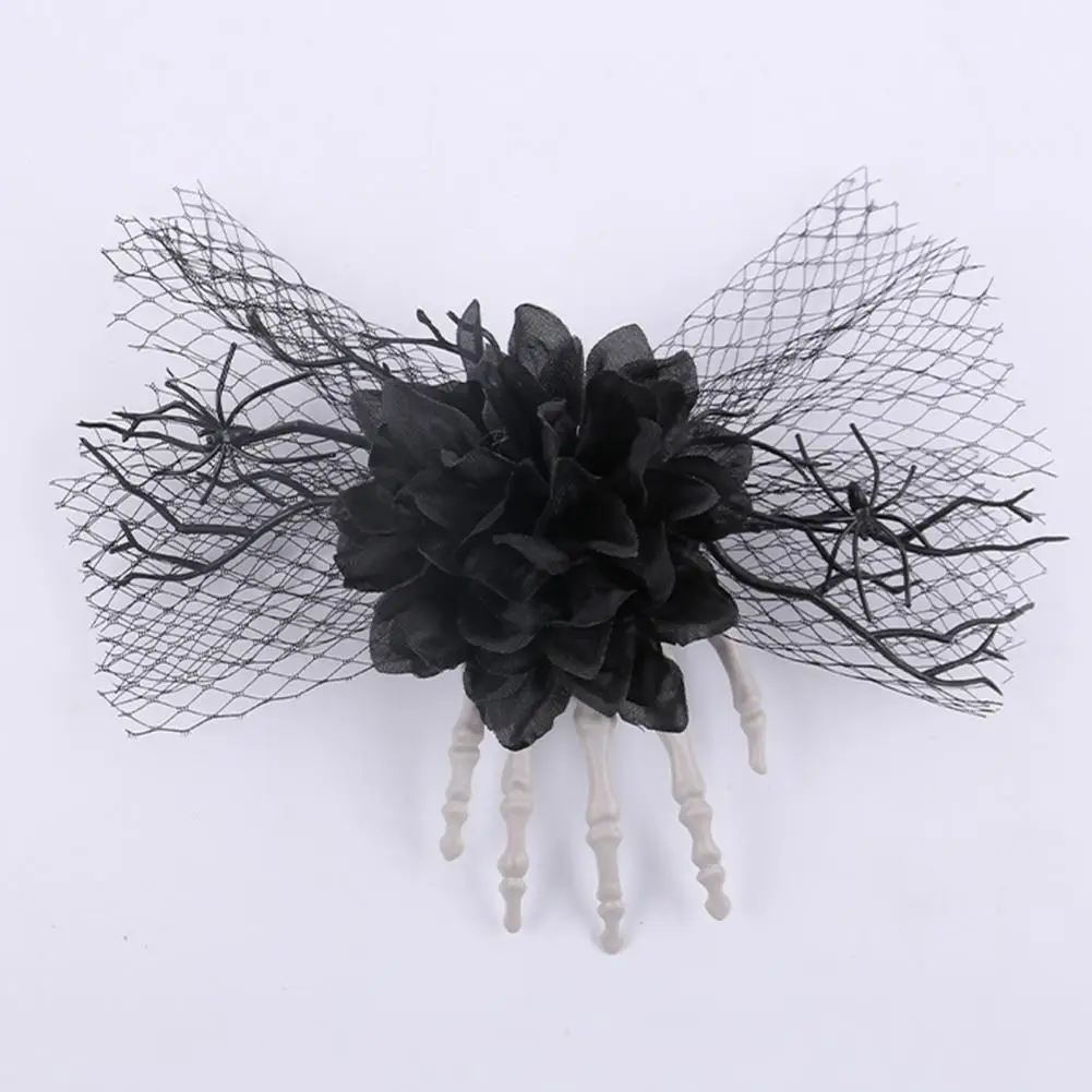 Eye-catching Skull Hand Clip Skeleton Hands Hair Clips with Rose Flower Barrettes for Halloween Cosplay Spooky for Women