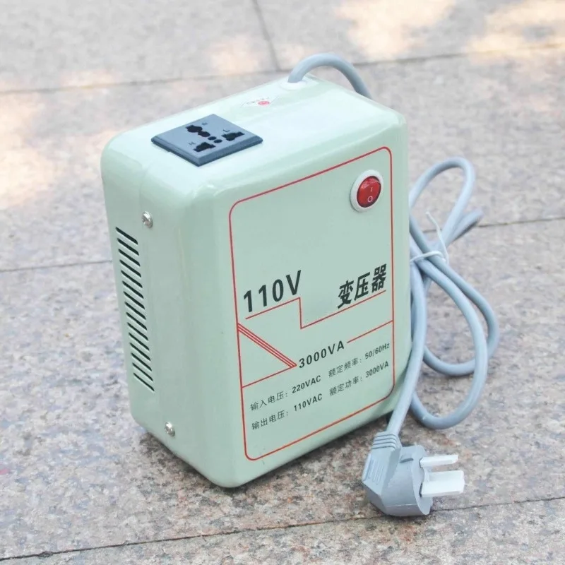 Bidirectional voltage conversion unit, support 220V and 110V mutual conversion, multi-scene power supply adapter