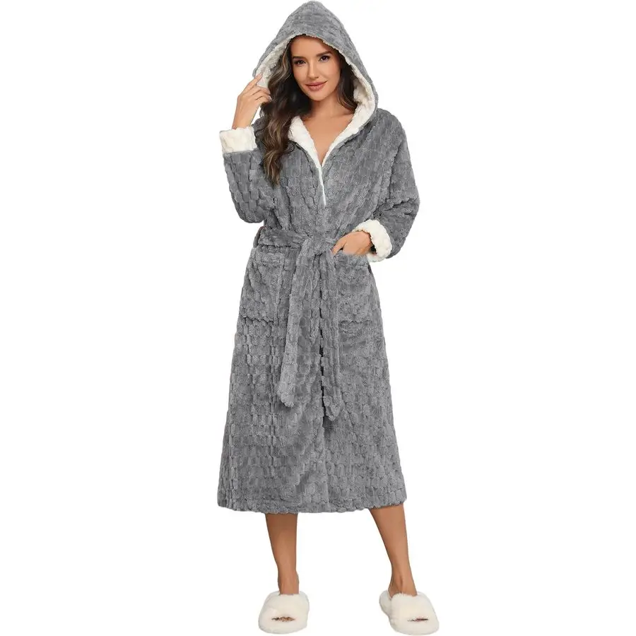 

Plush Robes Long Soft Jacquard Fluffy Bathrobe Hooded Robe Sleepwear with Pockets