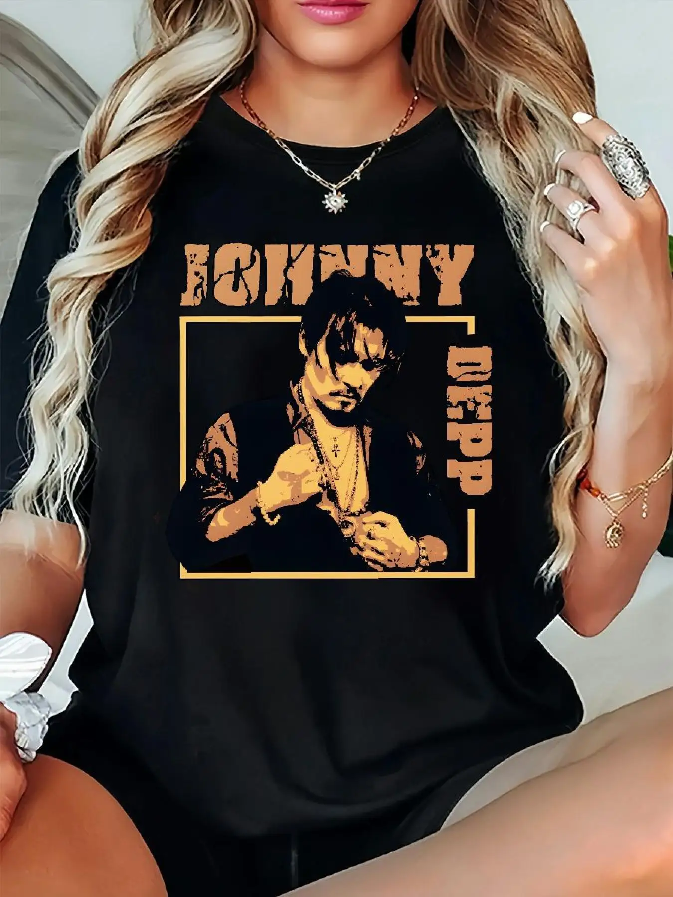 Johnny Depp femenino: organización extragrande de estilo de manga corta, primavera/verano/otoño, utilizado ocasionalmente en estampado de camisetas