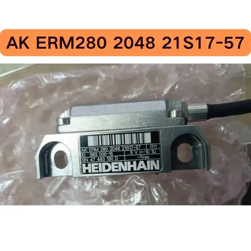 

Совершенно новый энкодер AK ERM280 2048 21S17-57 ID: 393000-15. Быстрая доставка.