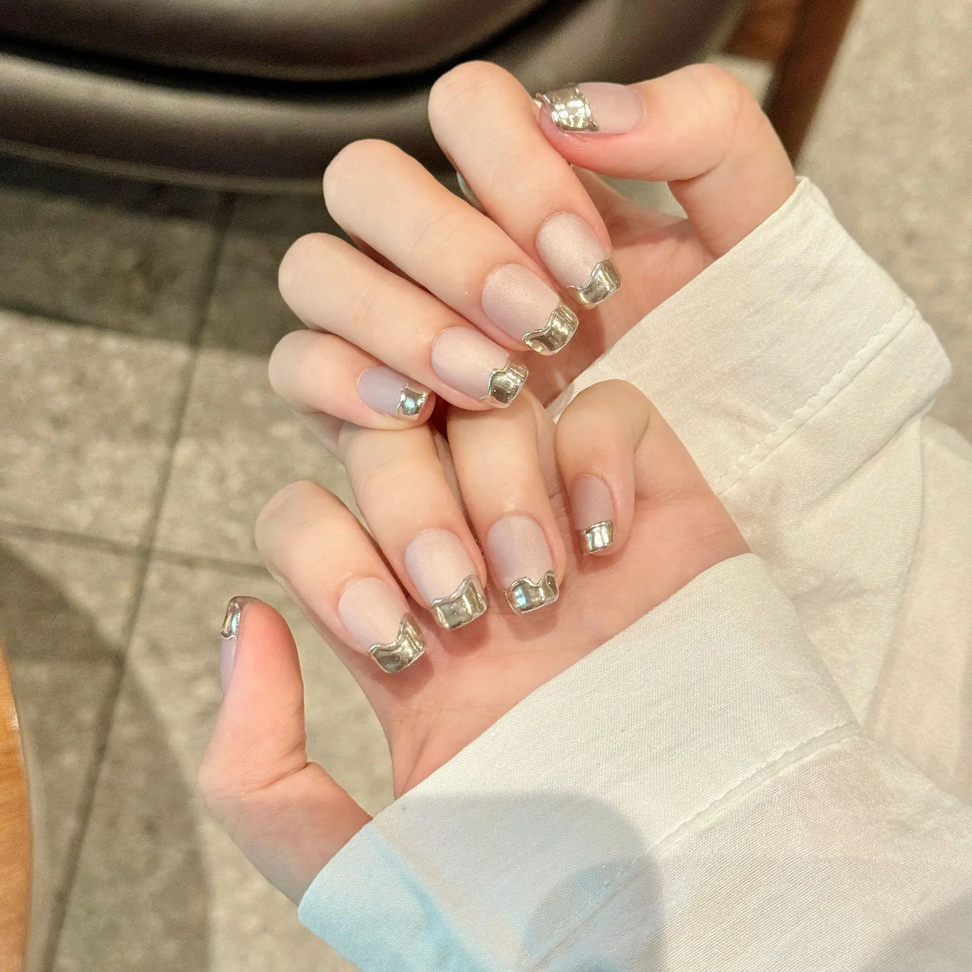 Stampa fatta a mano sulle unghie unghie finte occhi di gatto rosa lucido copertura completa specchio indossabile in polvere punte per unghie finte corte francesi