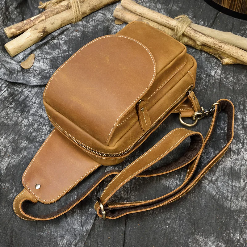 Luksusowa designerska męska skórzana torba na klatkę piersiową Prawdziwa skóra bydlęca Męskie torby na klatkę piersiową Crossbody Męska torba na ramię Popularny 2022 — zdjęcie 4