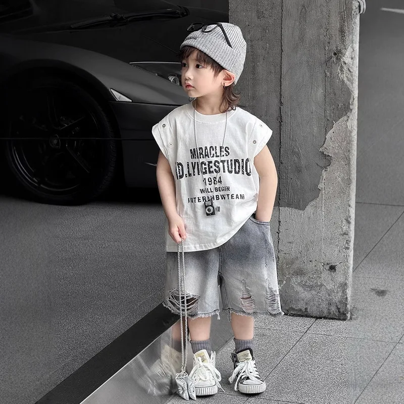 

Летняя крутая футболка, детские костюмы, повседневная футболка с круглым вырезом для мальчиков и девочек от 2 до 8 лет + шорты, комплекты шорт с буквенным принтом, модная одежда