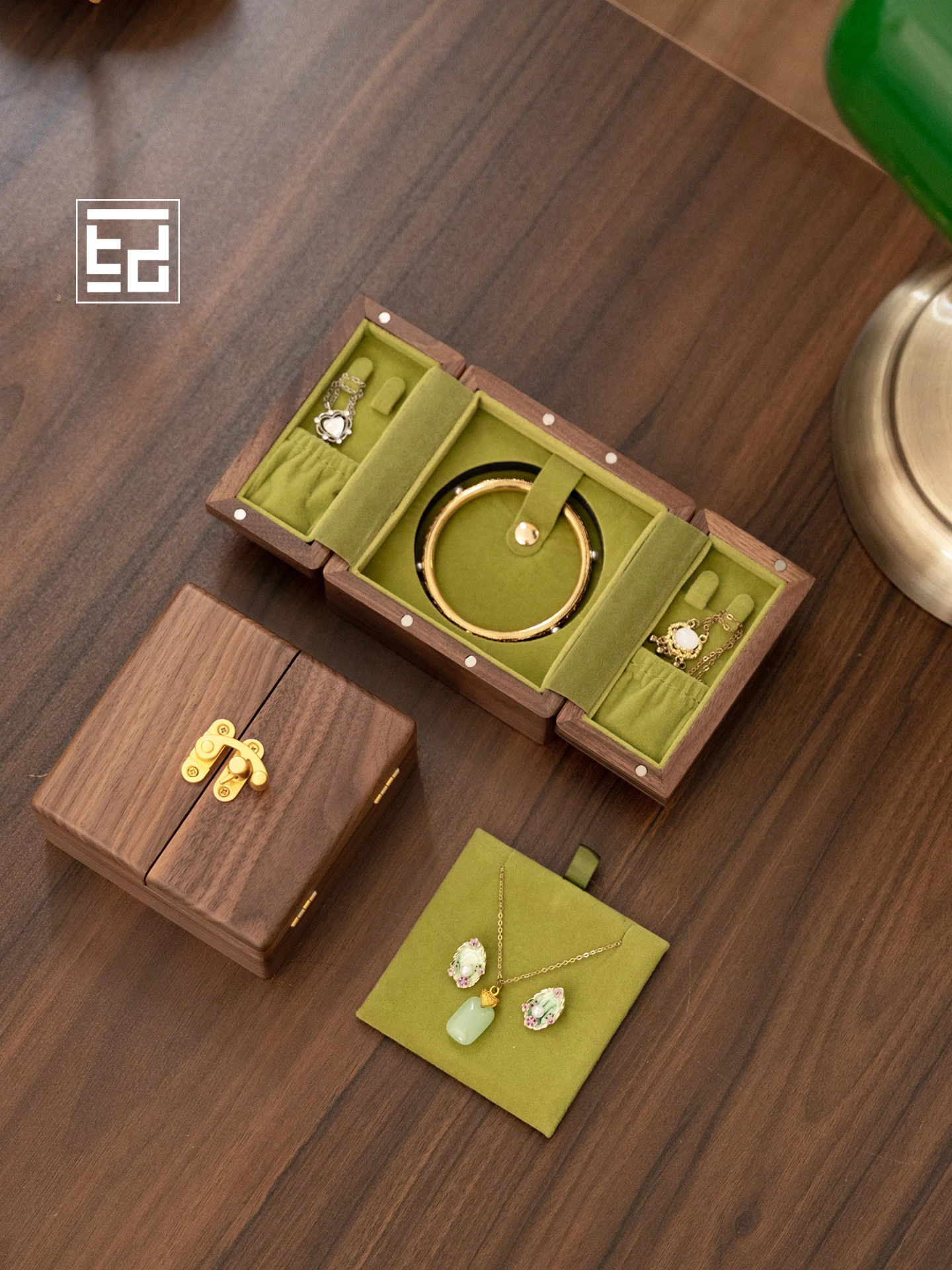 portable-wooden-jewelry-storage-box-necklace-earring-bracelet-organizer-compact-multi-functional-box-vintage-style-desktop-use