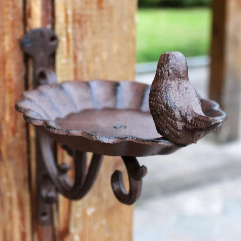 

Vintage Country Style Couple Birds Around Wall Mounted Cast Iron Bird Feeder Metal Plate Retro Heavy Metal Wall Bird Bath