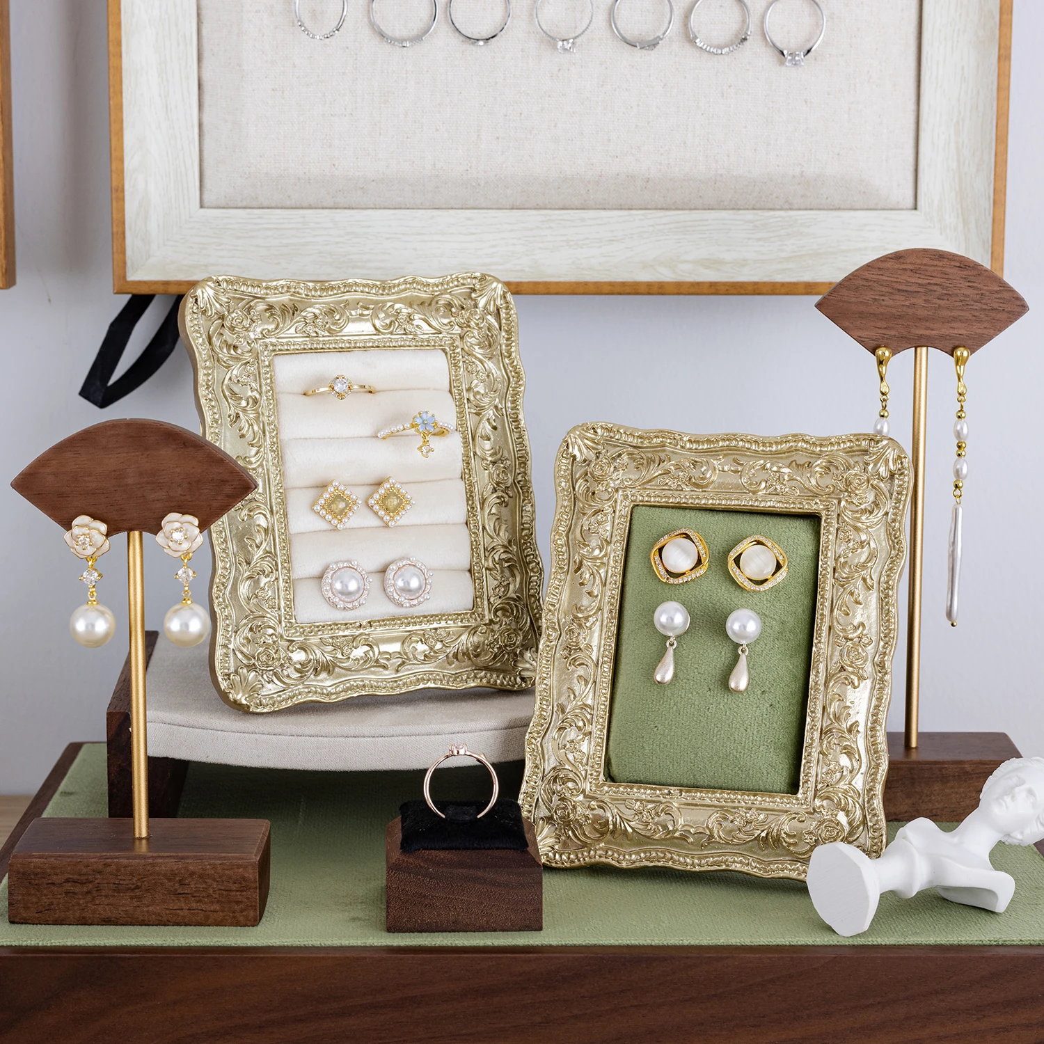 

Vintage Photo Frame Earring Holder Ring Organizer Tray Earrings Necklace Display Case for Jewelry Store Counter Presentation