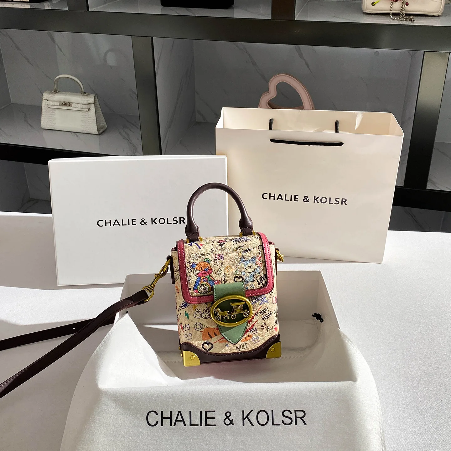 

High-End Designer Trendy Classic Diaper Bag For Women Letter Logo Leather Tote With Fashionable Vintage Crossbody Shoulder