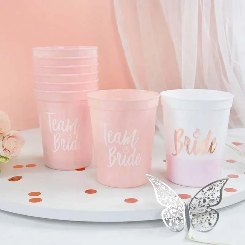 Bachelorette-Becher für die Team Bride – wiederverwendbare 16-Unzen-Brautjungfern-Partydekorationen und Gefälligkeiten für die Braut, Stammgeschenke, Party- und Hochzeitszubehör – Detail 2