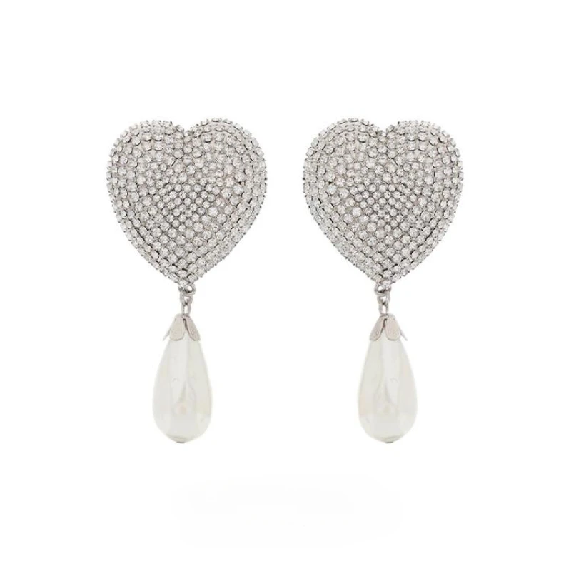 

Hollow engraved love ear clips women's atmosphere high-end pearl pendant earrings