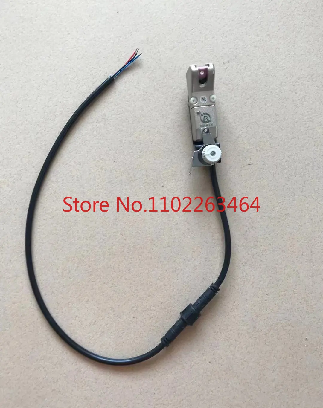 

RQJ-N2 with 3-core plug sewing machine multi-needle machine thread break detector friction sensor processing customized