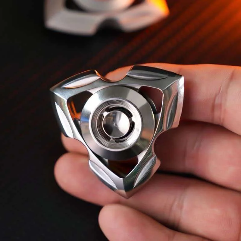 NEW Silver Metal Tri Fidget Spinner Spin Long Time Fingertip Gyroscope Stress Relief Focus ADHD Anxiety Cool EDC Gadget Adults