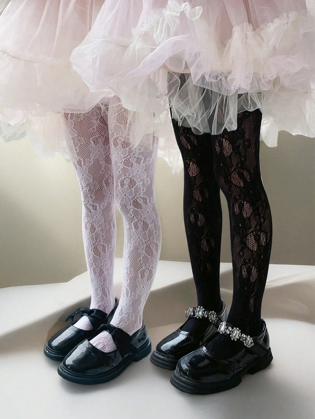 2/1 Pairs of Lolita Flowers Openwork Net Tights, Paired with a Princess Dress, Elegant and Ladylike for Girls' Daily Wear in Summer