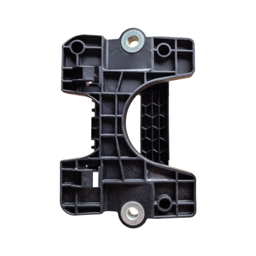 Car Front Sensor Mounting Bracket OEM Number:  3Q0995561 For Passat For B8 For Superb III ( For B8 / For For 3V) 2015–2023