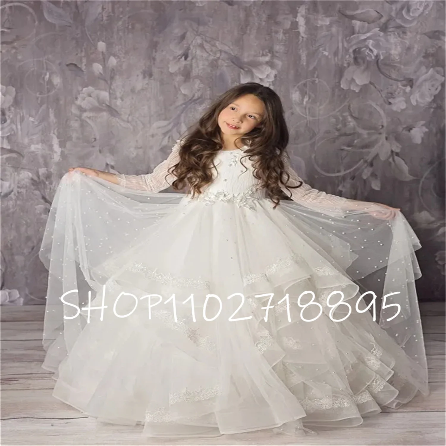 White Fluffy Flower Girl Dress Tulle Lace Decal Full Sleeve Wedding Elegant Flower Children First Communion Gathering Dress