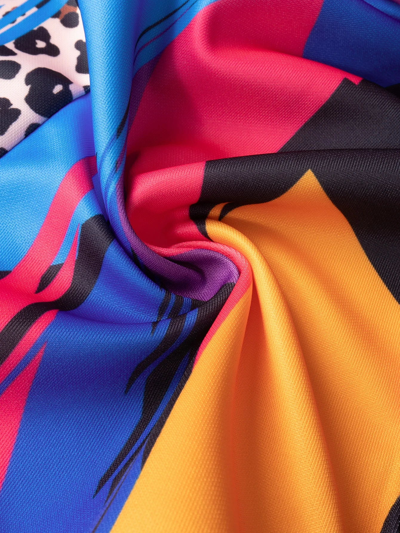Damen-Bomberjacke im Varsity-Stil mit Leopardenmuster, für Schul- und Streetwear, Herbst, kurz geschnitten, lange Ärmel, mit Knöpfen, Stehkragen, kurzer Mantel – Detail 8