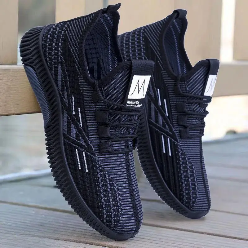 Men's Soft Bottom Casual Shoes Anti-slip Wear-resistant Breathable Mesh Work Shoes Beijing Style Cloth Shoes Sports Shoes