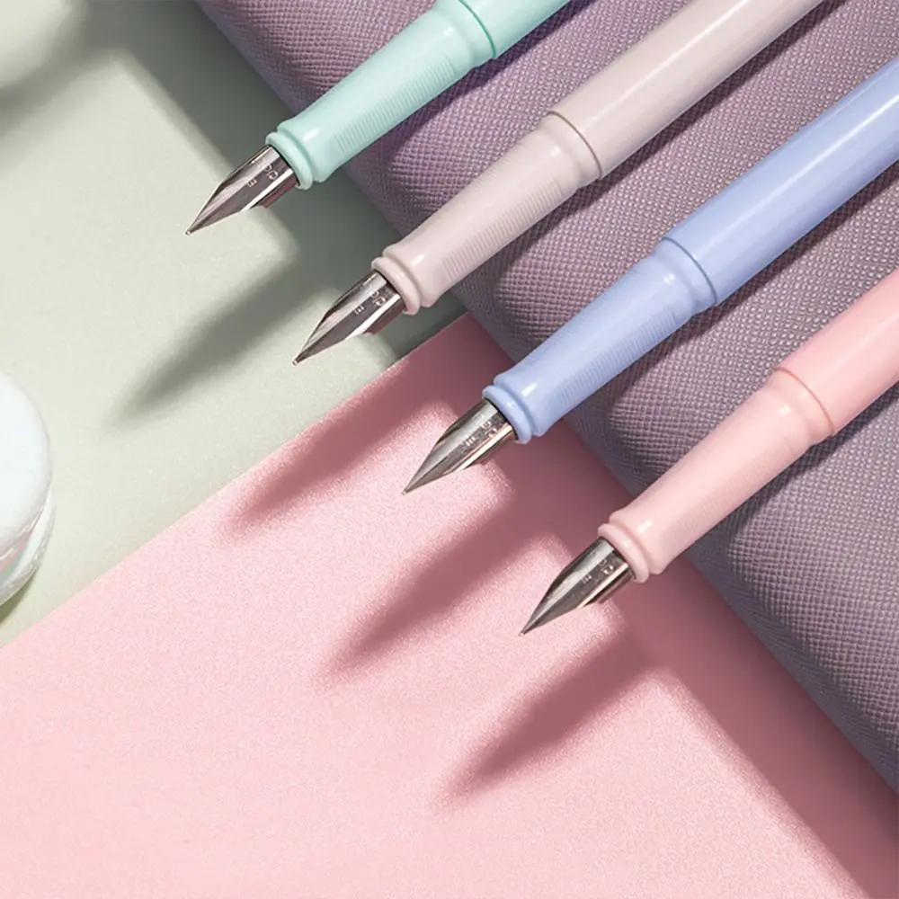 

4 Color Smoothly Writing Boxed Fountain Pen Set Replaceable Ink 0.3-0.45mm Signature Pen EF Pen Head Calligraphy Pen Set Drawing