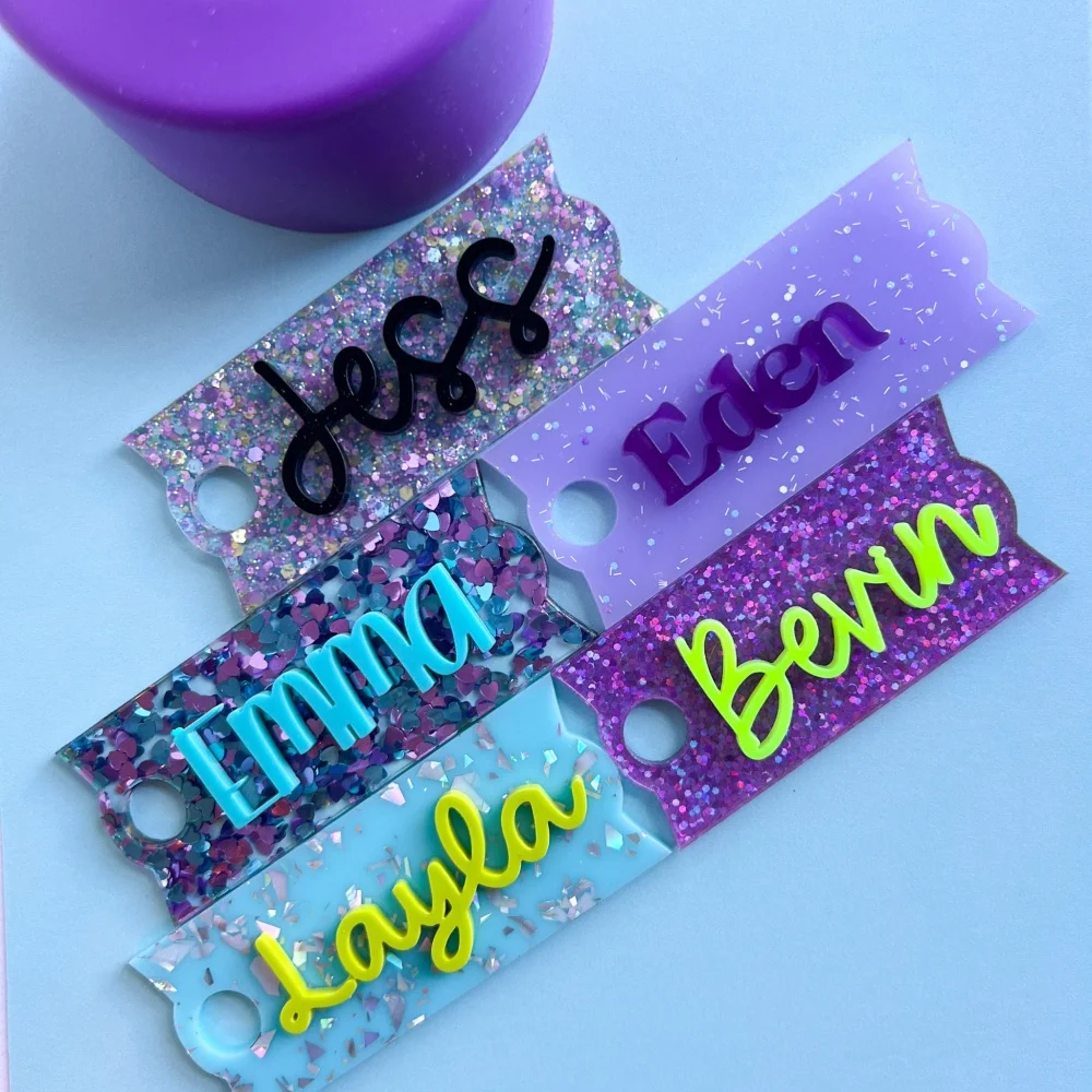 Customized glass cup nameplates are suitable for cup accessories, glass cup lids, and are great custom gifts to give to your mot