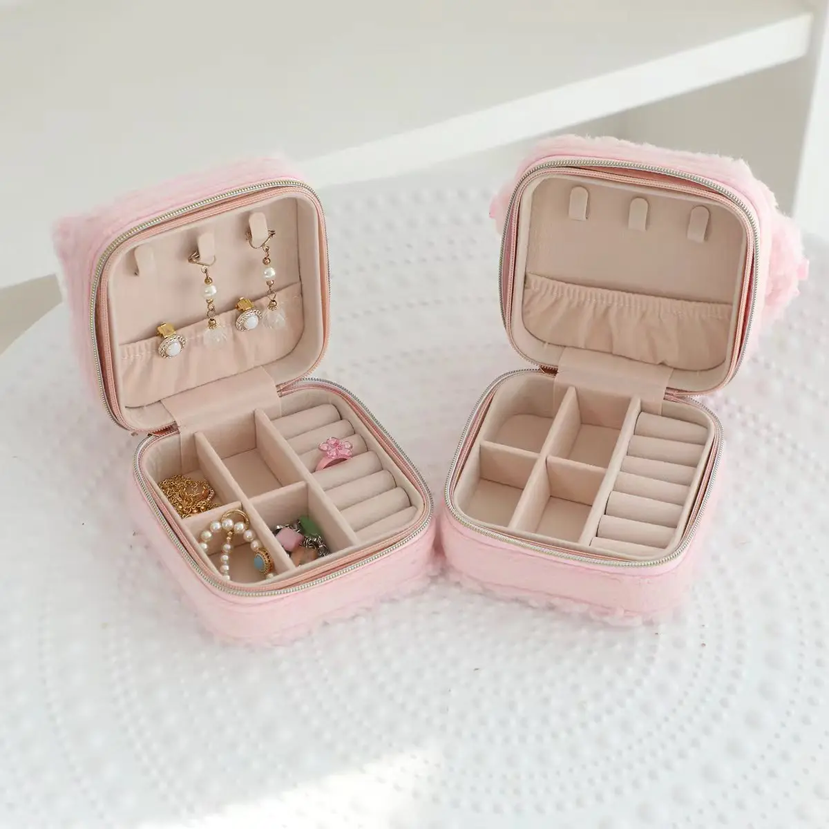 Vente chaude mignon dessin animé agneau Mini sac à main rouge à lèvres et divers sac de rangement sac à cordon sac à main