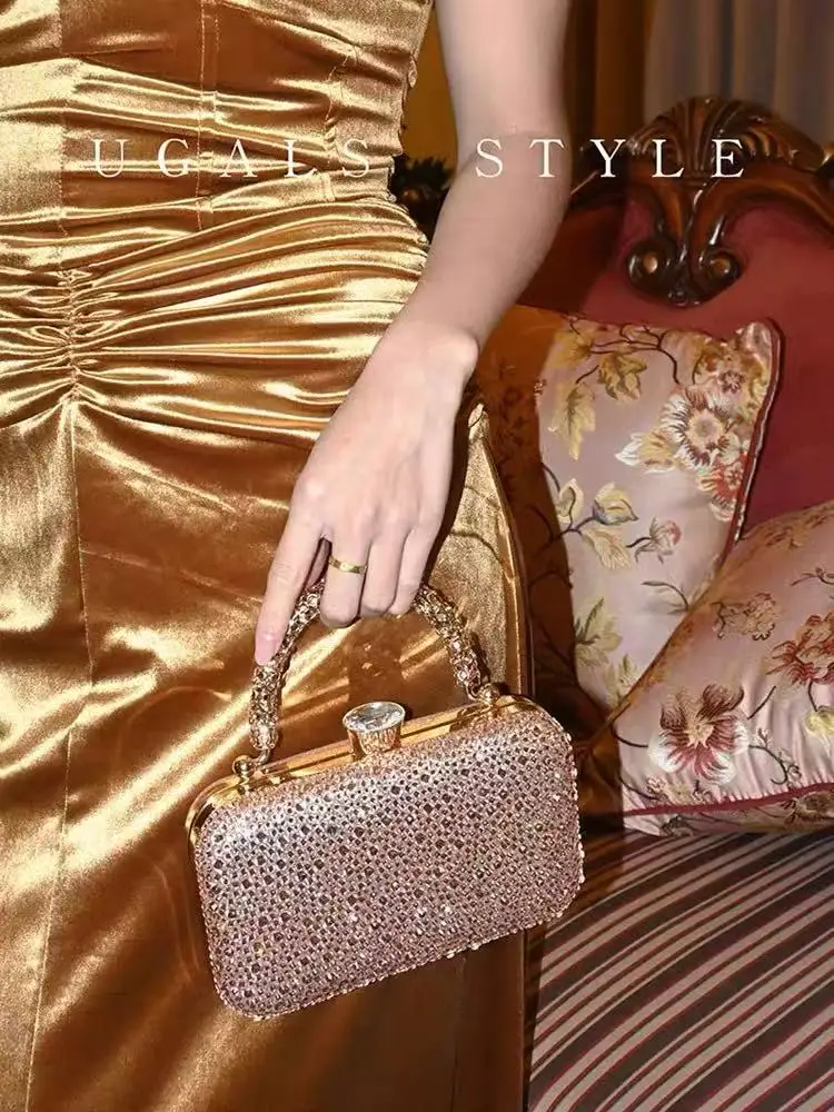 

Glitter Shiny Diamond Women Handbag Luxury Crystal Fashion Clutch Purse For Wedding Party Shoulder Crossbody Bag Banquet Bag
