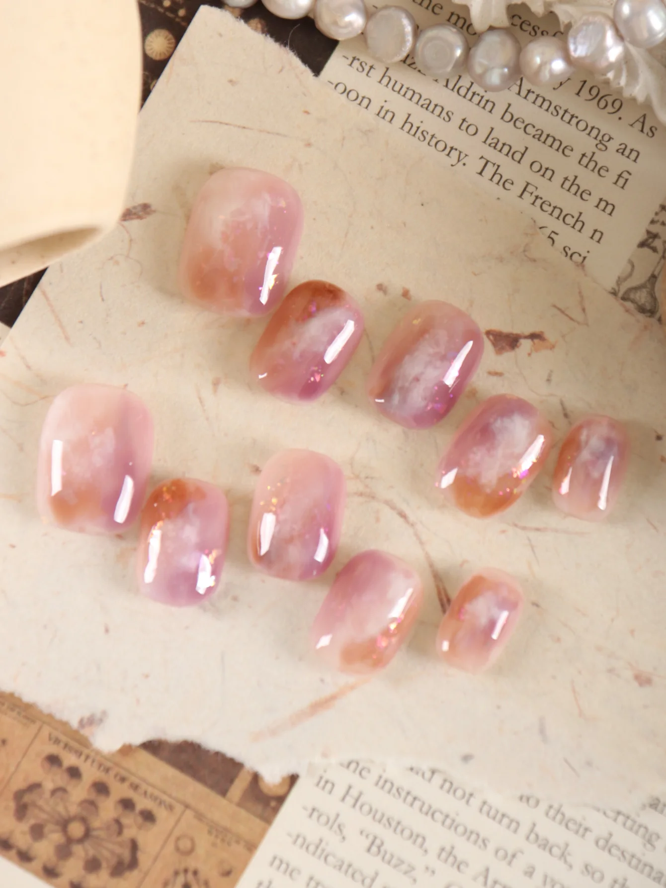 10 قطعة اضغط على الأظافر قصيرة الوردي هالسيان الاكريليك الصحافة على الأظافر الأظافر وهمية تشمل 1 ورقة علامات التبويب لاصقة و 1 قطعة ملف صغير #2