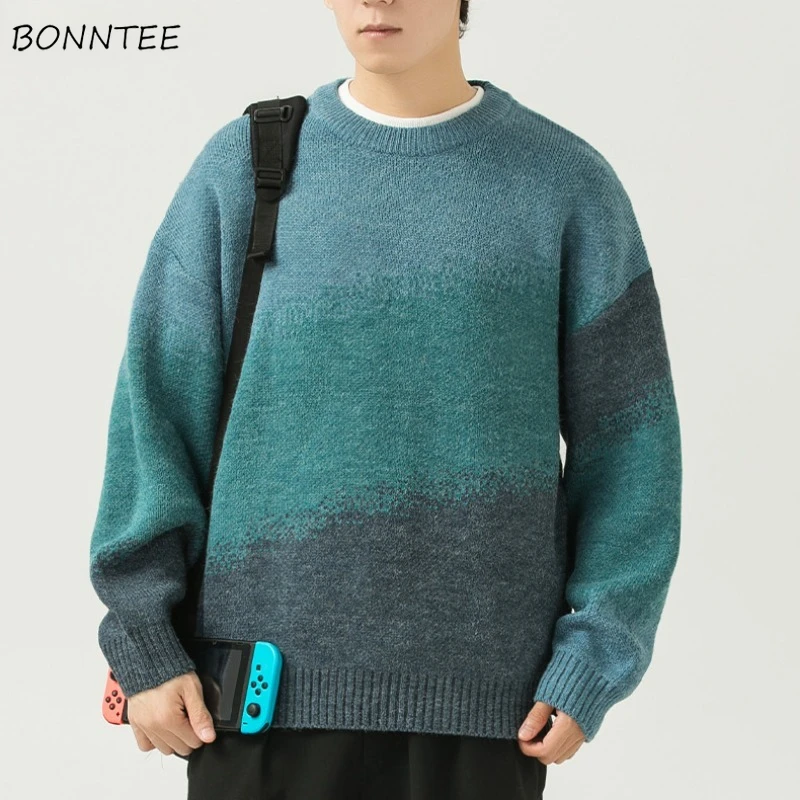 

Пуловеры для мужчин, вязаные градиентные шикарные свободные теплые пуловеры в корейском стиле с круглым вырезом, осень-зима, повседневные универсальные брюки для молодых мальчиков и студентов