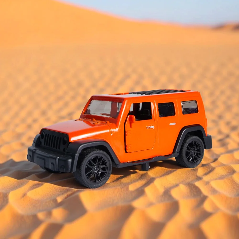 

Металлическая модель внедорожника-оранжевого цвета, масштаб 1:43, с открывающимися дверями, инерционная, коллекционная, для автолюбителей