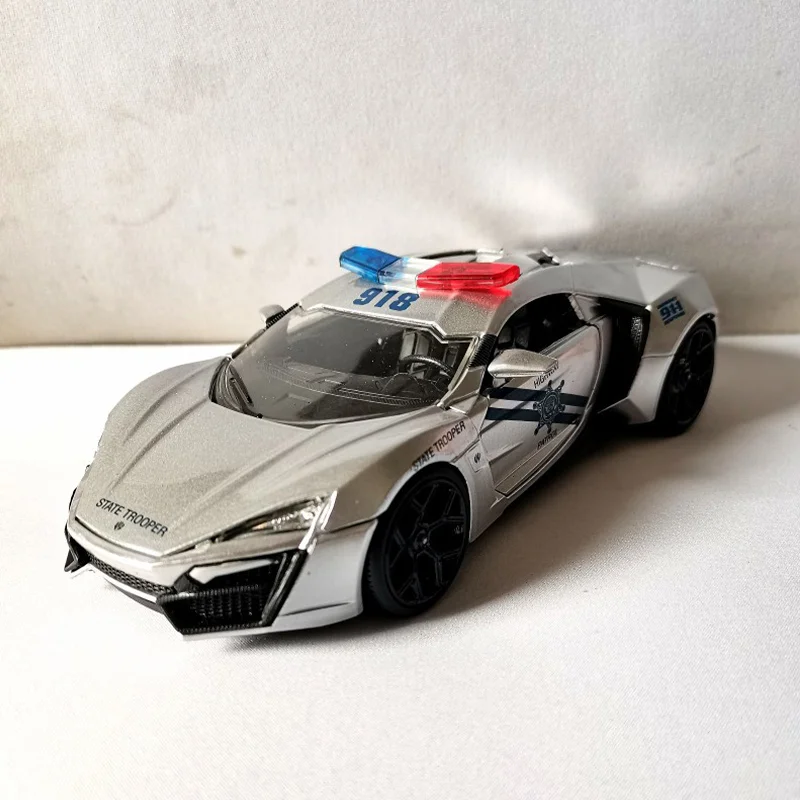 

Jada масштаб 1:24 сплав Lykan Hypersport полицейский автомобиль спортивный автомобиль миниатюрный игрушечный автомобиль моделирование литья под давлением классическая модель сувенирный дисплей