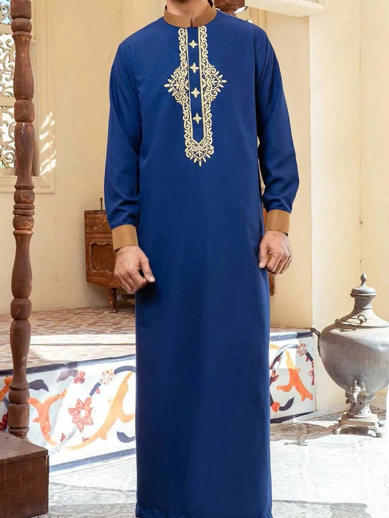 Men 2024 new positioning Embroidery Extra Long T-shirt Men\'s embroidered pocket Arab abaya