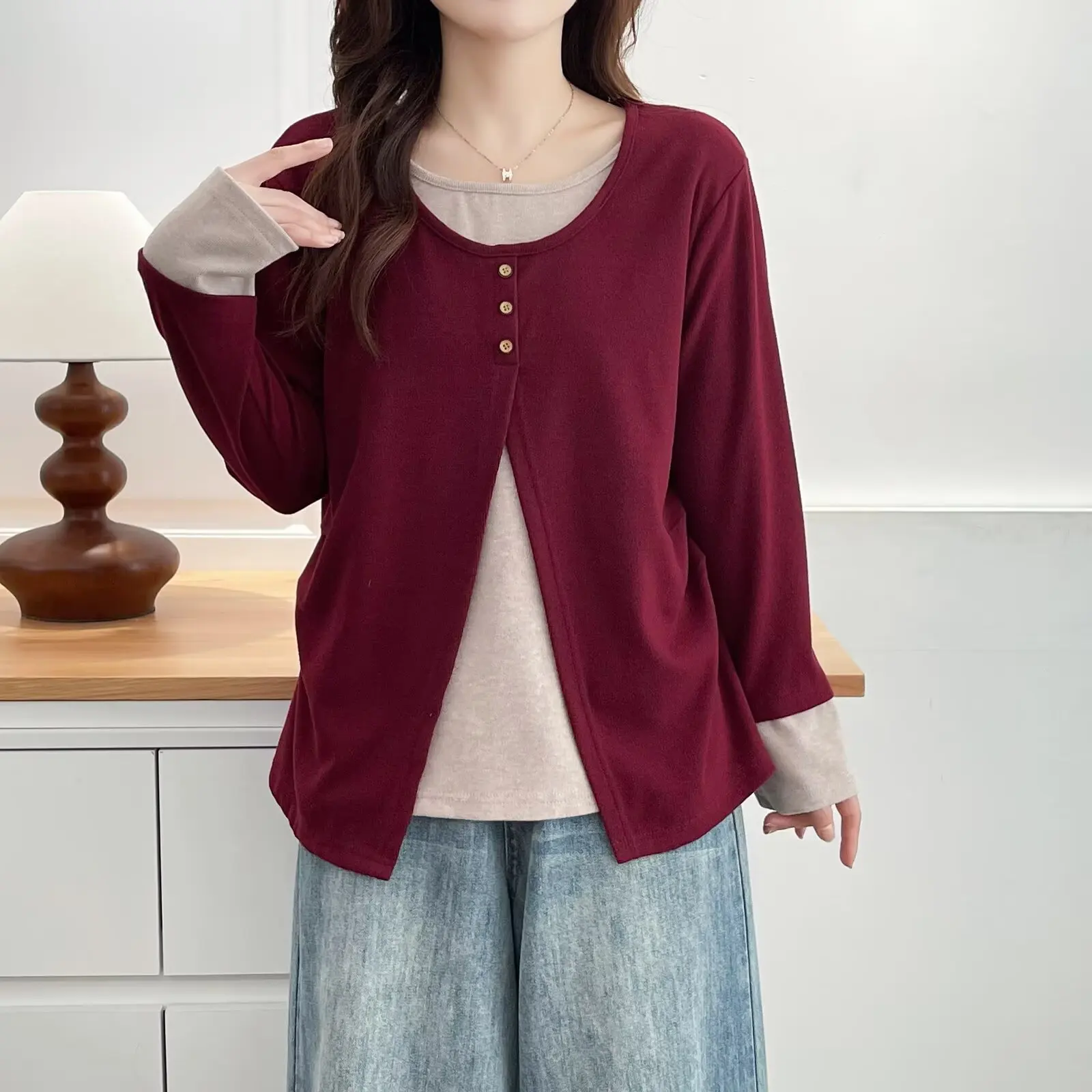 

Fashion Plus Size Women's T-Shirt Autumn New Stylish round-neck Long Sleeve Fake Two Pieces Casual Tops 978