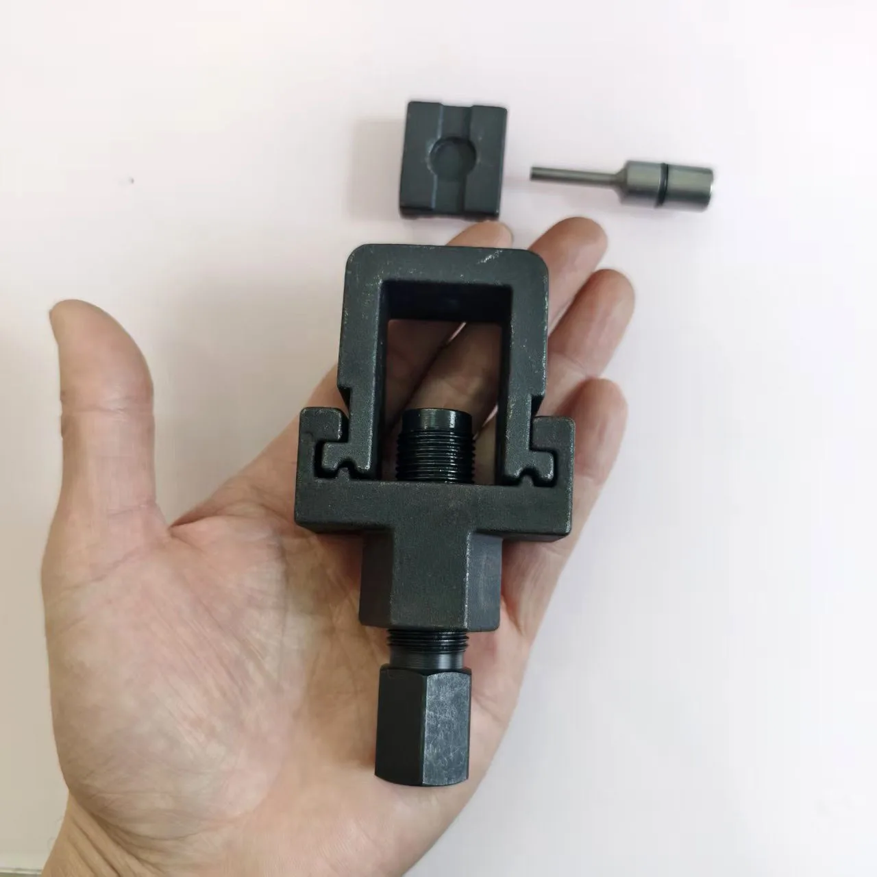 Motorcycle Chain Breaker Riveting Tool DID Style Heavy Duty Motorcycle Bike Chain Breaker Splitter & Link Riveter Tool Parts