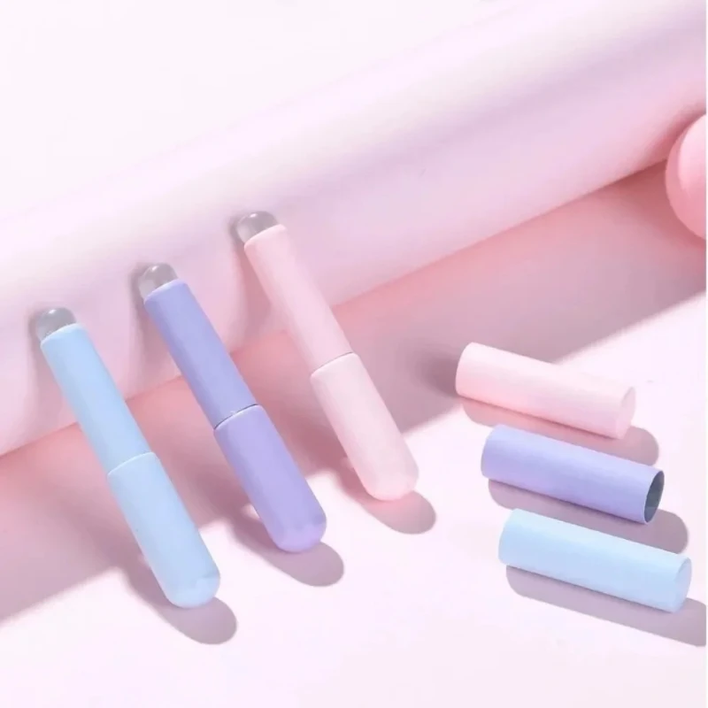 ABSプラスチックハンドル付きシリコンリップブラシ、キャップ付きポータブルリップスティック＆リップバームアプリケーター、完璧なブレンドと汚れカバー