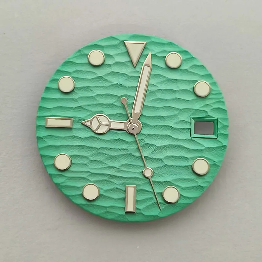 Grünes Leuchtzifferblatt für NH35 NH36 4R 7S Uhrwerk Einzelkalender 28,5mm Uhrenzifferblatt Silber Zeigersatz Armbanduhren-Zubehör – Detail 6