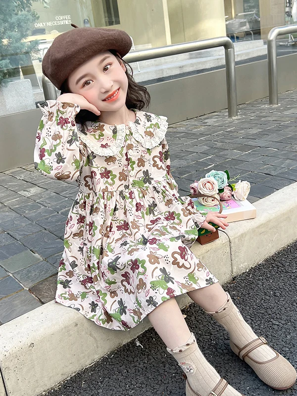 

Новая весенняя коллекция: удобное и простое платье для девочек в корейском стиле с воротником-куклой, цветочным принтом, дышащее и мягкое.