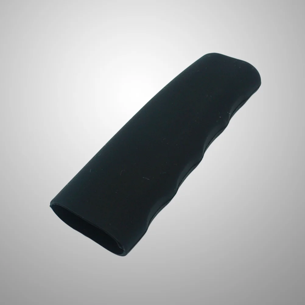 

Practical Silicone Cover Universal Wave Shaped Cover Protector for Car (Black) protector