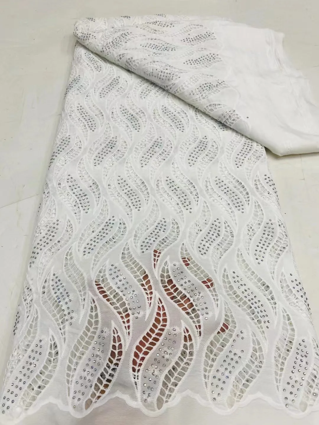 Swiss Voile Lace In Switzerland Nigerian African Lace Fabrics 2024 High Quality Lace Tissu Cotton Lace Dubai Fabric Sew