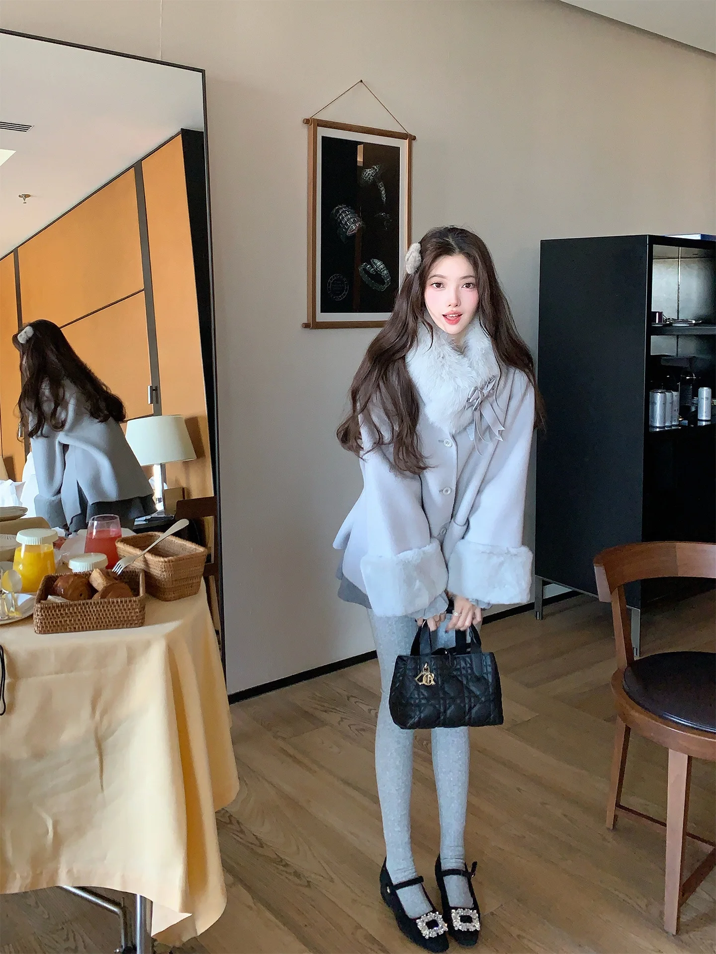 

Chu Chu Qian Jin's Elegance Double-Faced Wool Coat Women's Winter Mid-Length Removable Fur Collar eep Wool Coat