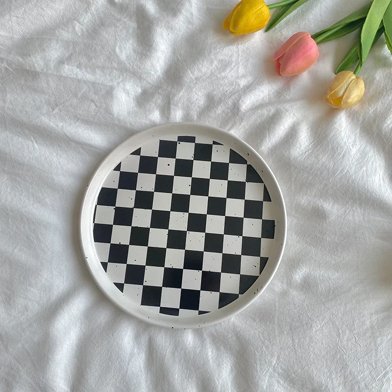 Black and White Grids Ceramic Plate Vintage Decorative Fruit Food Dessert Serving Dishes Candy Plate