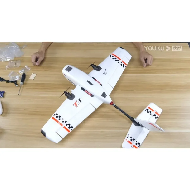 HEEWING Assassin T-1 FPV طائرة شراعية ثابتة الجناح EPP متينة مع وحدة تحكم في الطيران للمبتدئين لعبة الطائرة