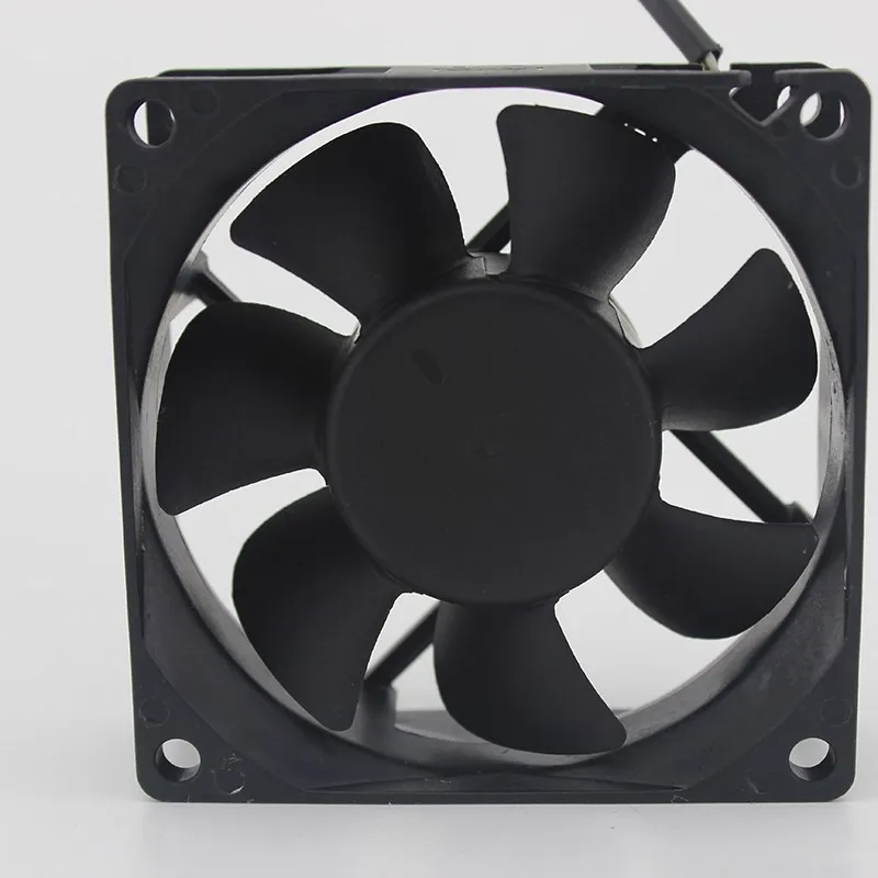 1pcs DS07025T12U 70mm 7025 DC 12V 0.7A 4 -pin PWM cpu pc case cooling fan for AVC