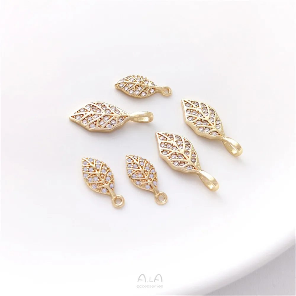 

1pcs 14K Pack Gold Micro Set Zircon Small Leaf Pendant Handmade Pendant DIY Bracelet Necklace Earrings Jewelry Accessories