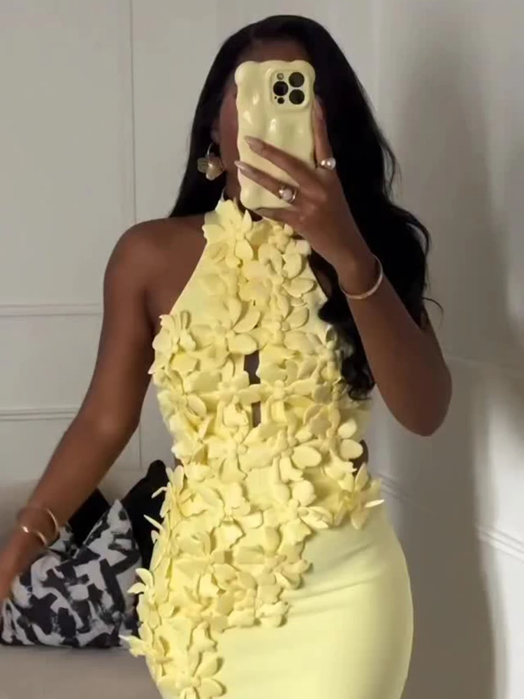 セクシーなイエローのホルターネック、花柄のキーホール付きマキシドレス – エレガントなハイ スリット バンテージガウン、女性用、透かし彫りの誕生日ロングドレス