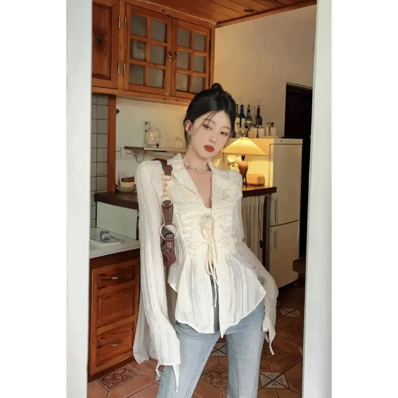 Flare Sleeve Shirts and Blouses Korea Lace-up Elegant and Youth Woman Blouses Female Top Long Sleeve Irregular Autumn Clothes